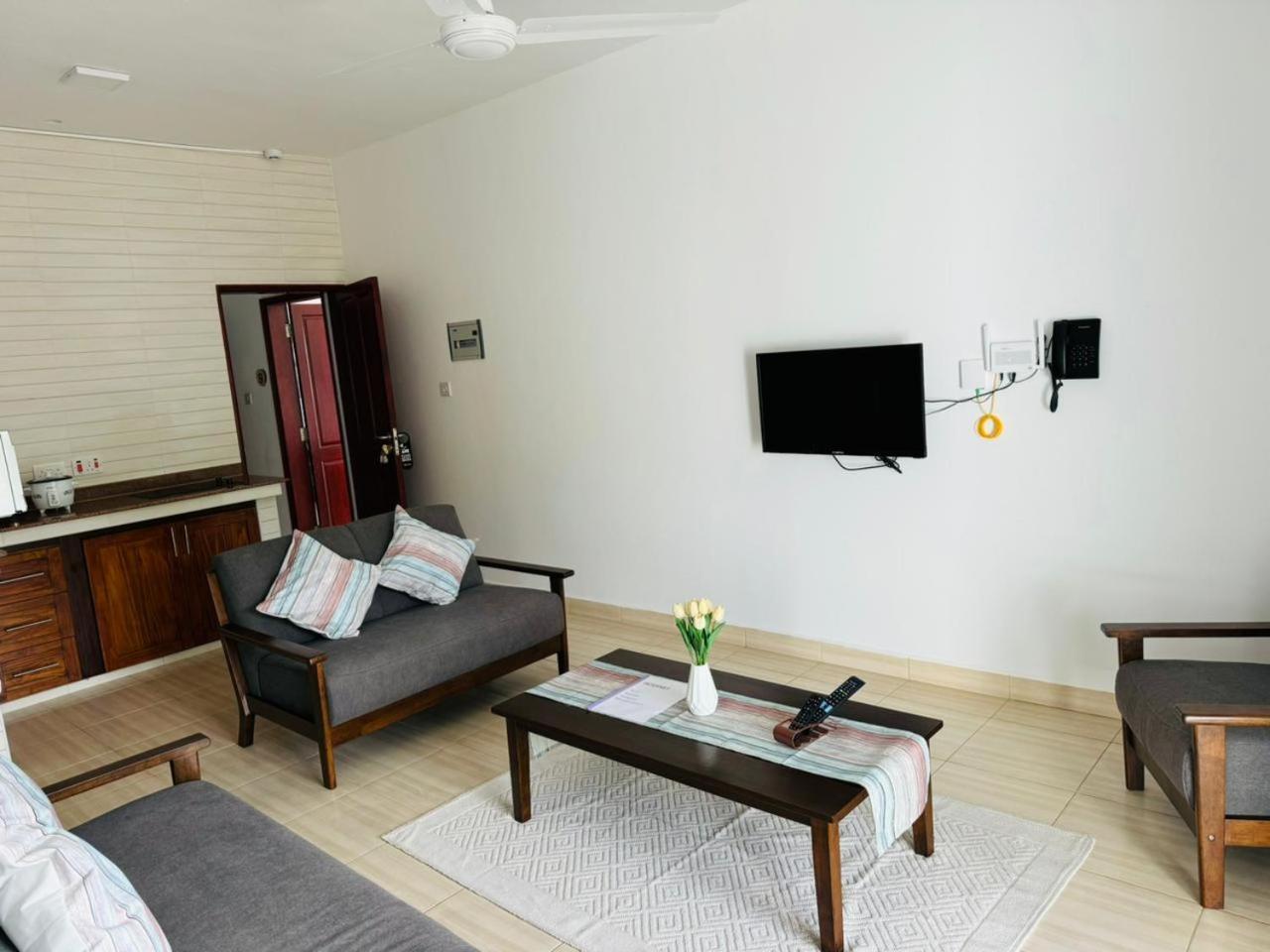 Bijoutier Apartments 大安塞 外观 照片